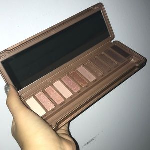 Naked 3 urban decay pallet